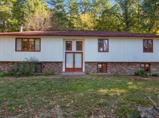 15 Seaverns Bridge Rd, Merrimack, NH 03054