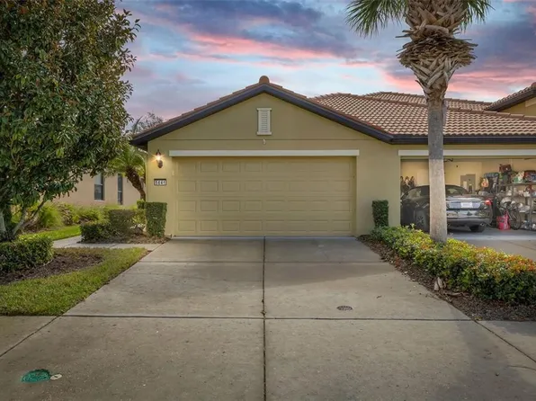 5641 Sunset Falls Dr, Apollo Beach, FL 33572