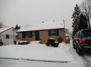 5830 N 79th St, Milwaukee, WI 53218