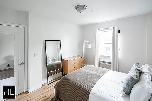 Bedroom, photo 3