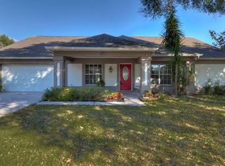 2909 Cloverfield Ln, Valrico, FL 33596