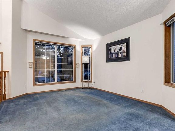 5th image of 26 W Somercrest Cir SW