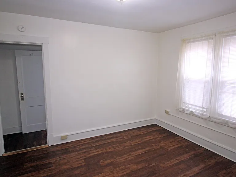 223 Spencer Ave #5 — Photo 7