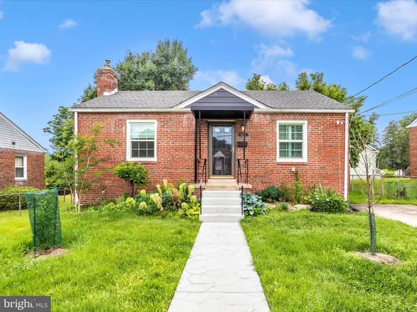 10812 Stella Ct, Kensington, MD 20895