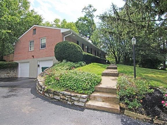 2nd image of 530 Norway Ave