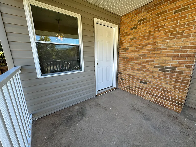 928 Meadow Dr — Photo 34