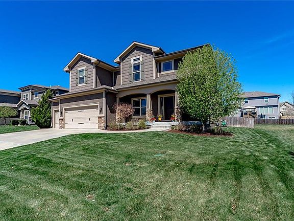 3rd image of 513 SW Lake Side Ct