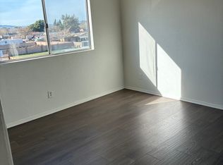 5041 W Avenue L14 APT 15, Lancaster, CA 93536