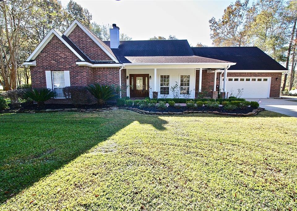 1st image of 26715 Fairway Oaks Ct