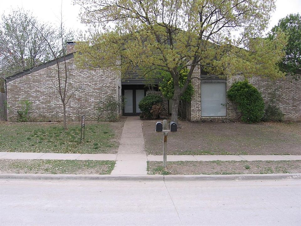 1st image of 2720 Townbluff Dr