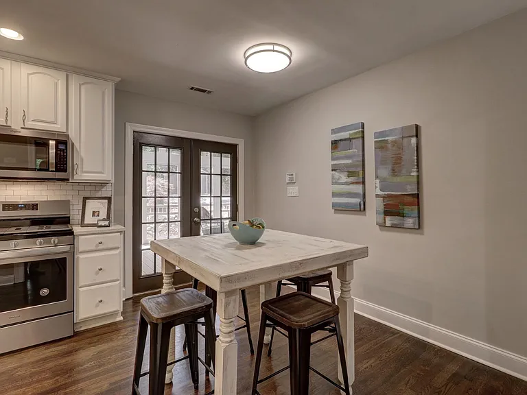 1254 Kingsley Cir — Photo 14