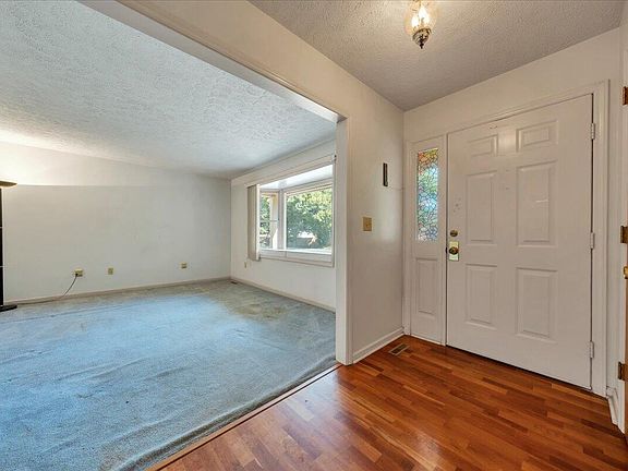 5th image of 7834 Barrens Rd
