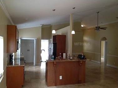 4th image of 2513 W Wilder Ave