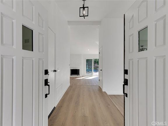 5th image of 13754 Bear Valley Rd