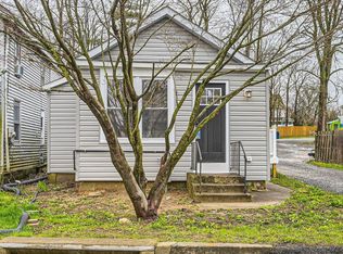 14 Bond Ave, Reisterstown, MD 21136