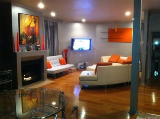 11901 Laurelwood Dr APT 1, Studio City, CA 91604