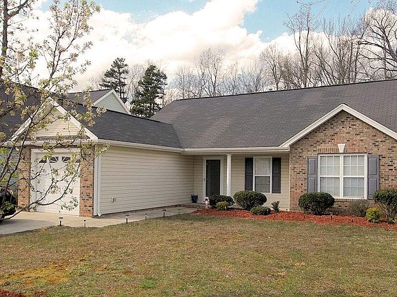 2nd image of 832 Blazingwood Dr
