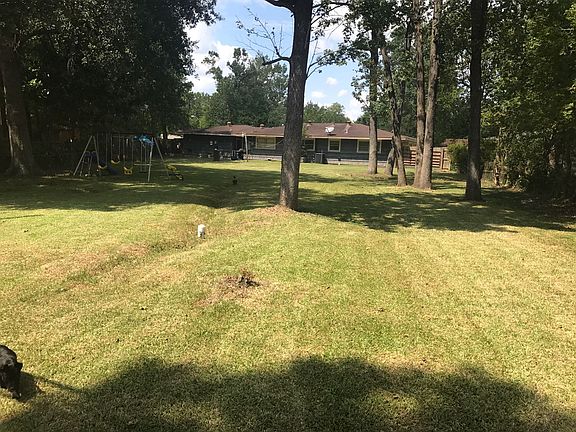 4th image of 5575 Bristol Dr