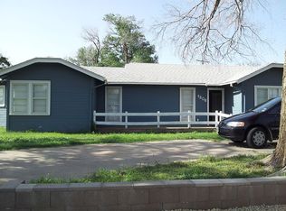 1306 W 8th St, Plainview, TX 79072