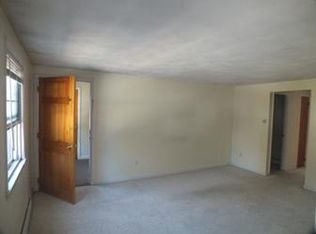 124 Salem St APT A, Wakefield, MA 01880