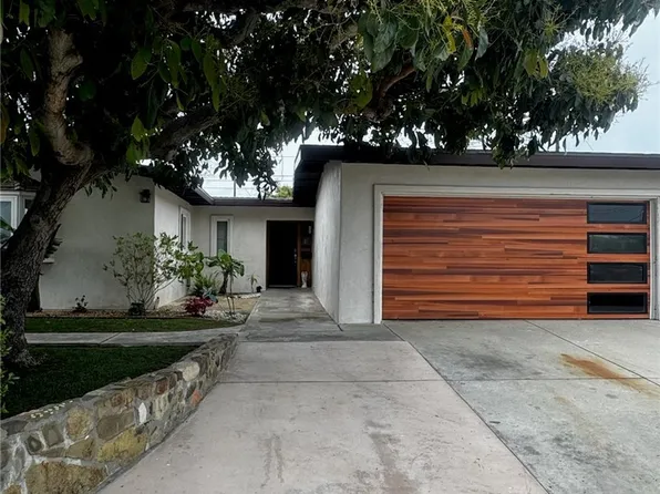 1720 Elsinore Cir, Oxnard, CA 93035