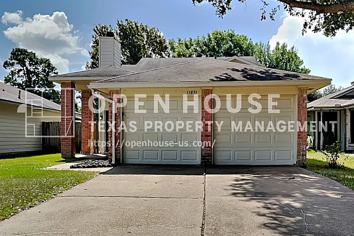 3 bed, 2.0 bath, 1472 sqft, $1,940 — Photo 1