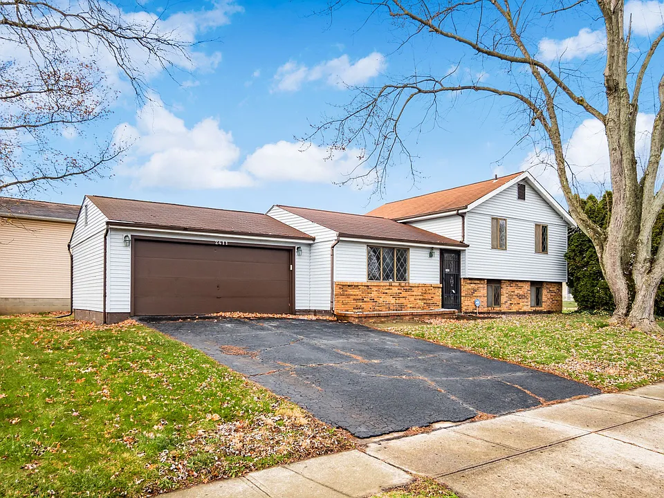 2411 Red Rock Blvd