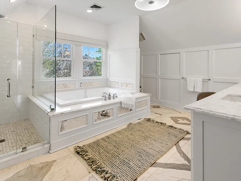 81 Leos Ln — Photo 32