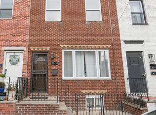 2633 Tasker St, Philadelphia, PA 19145