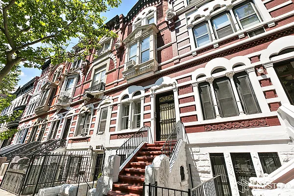 Rented by Halstead Real Estate | media 15