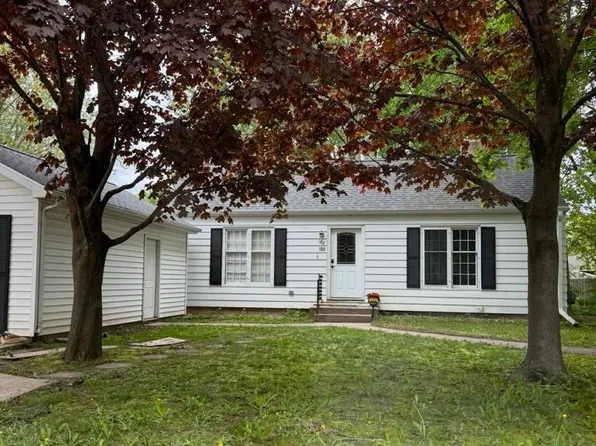 182 N Clinton Ave, Clintonville, WI 54929