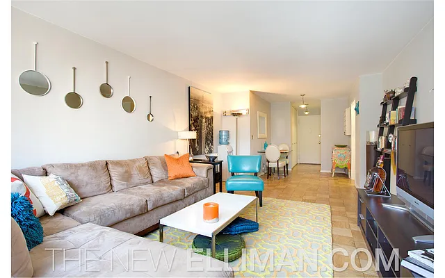 Sold by Douglas Elliman | media 8