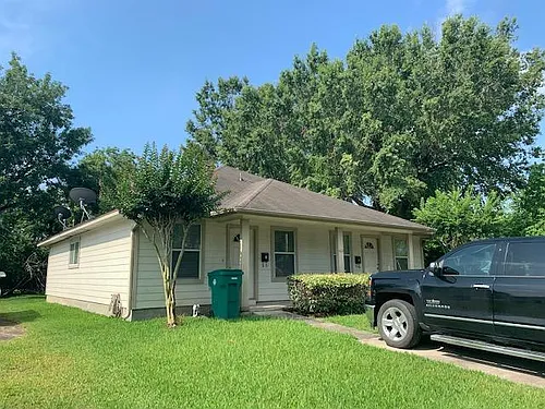 402 Trichelle St #B Photo 1