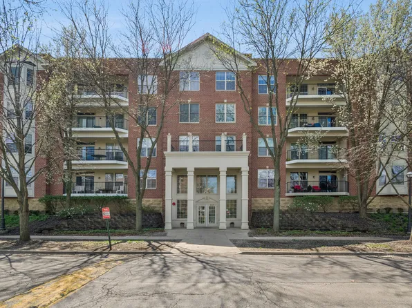 3125 Town Square Dr Unit 405, Rolling Meadows, IL 60008