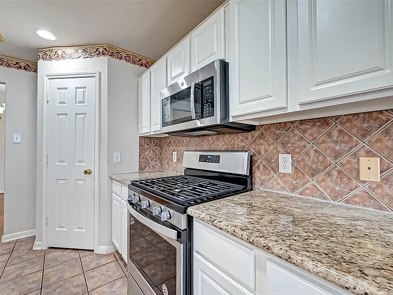 3630 Winstrome Ct — Photo 16