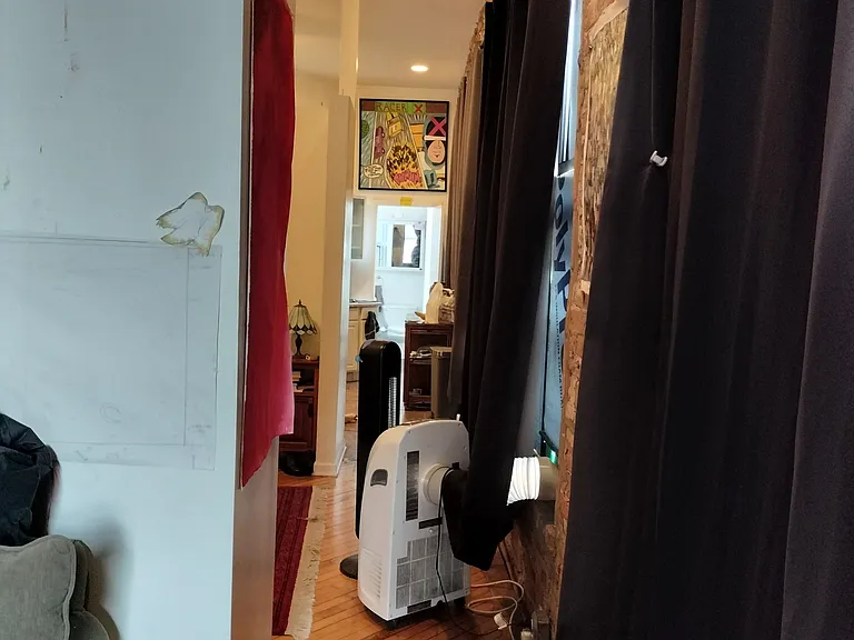 1346 N Paulina St #2 — Photo 17