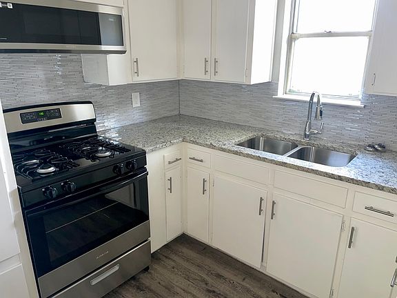 5th image of 4760 Marshall St