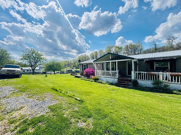 2nd image of 31111 Rich Valley Rd