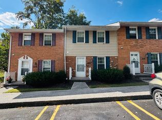311 New Kent Rd, Blacksburg, VA 24060