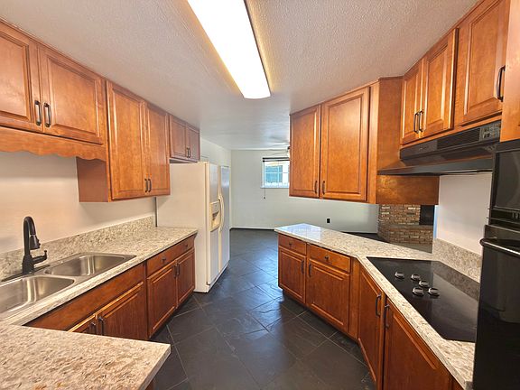 2nd image of 1531 Borana St