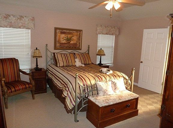 3rd image of 2212 Fm 20