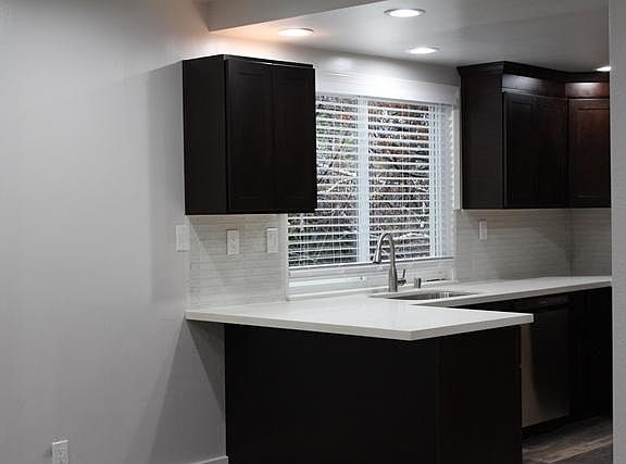 3rd image of 2709 Corte Ponderosa