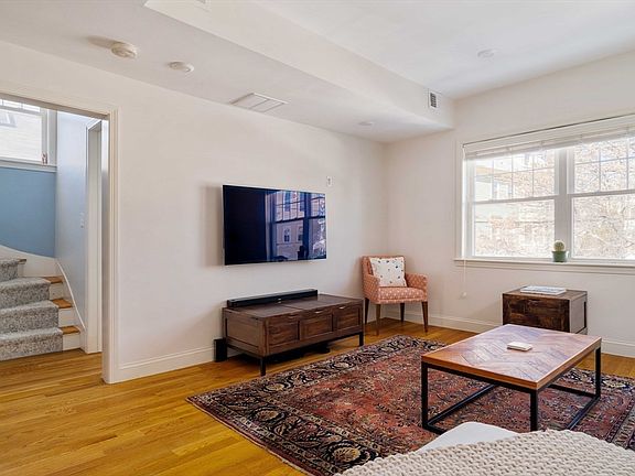 4th image of 69 Boylston St #2