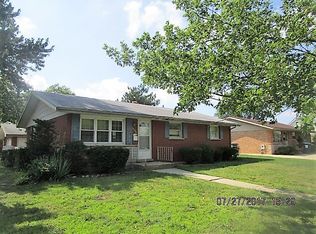 9236 Orchard Ln, Bridgeview, IL 60455