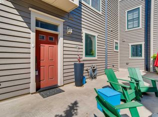 1540 SE Martins St APT J, Portland, OR 97202