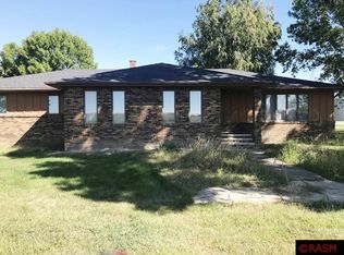 641 Commerce Dr, Blue Earth, MN 56013