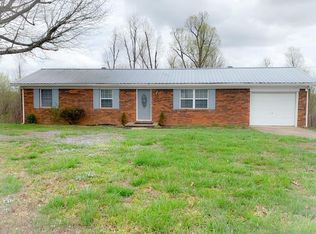 1300 Eastview Dr, Madisonville, KY 42431