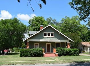 316 S Neches St, Coleman, TX 76834
