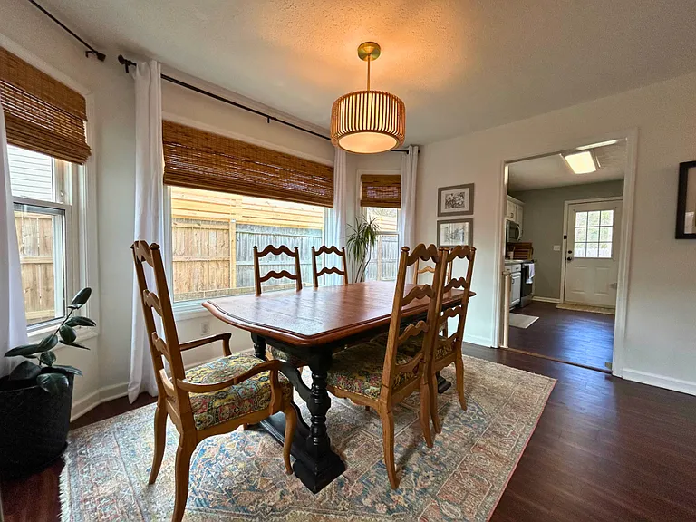 7911 Hamilton Mill Dr — Photo 10