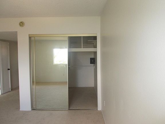 3rd image of 6860 Hyde Park Dr Unit H